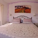 Casa de hóspedes Roberto, Casale Nova 4*
