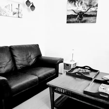 Roberto, Casale Nova Pensionat